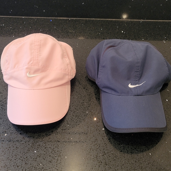 2 Nike Air dry hats - Picture 1 of 4